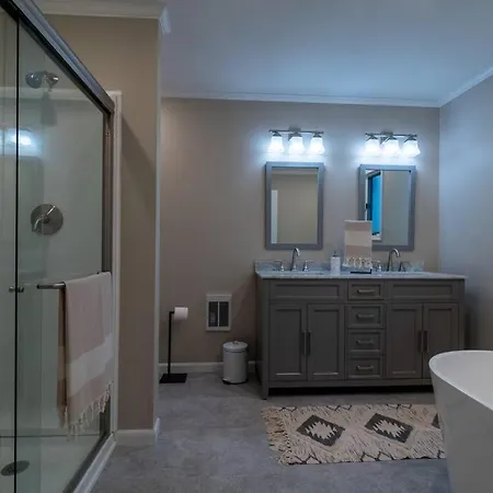 Charming Corner Newly Furnished Townhome Lake Harmony Exterior foto