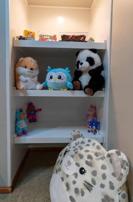 Charming Corner Newly Furnished Townhome