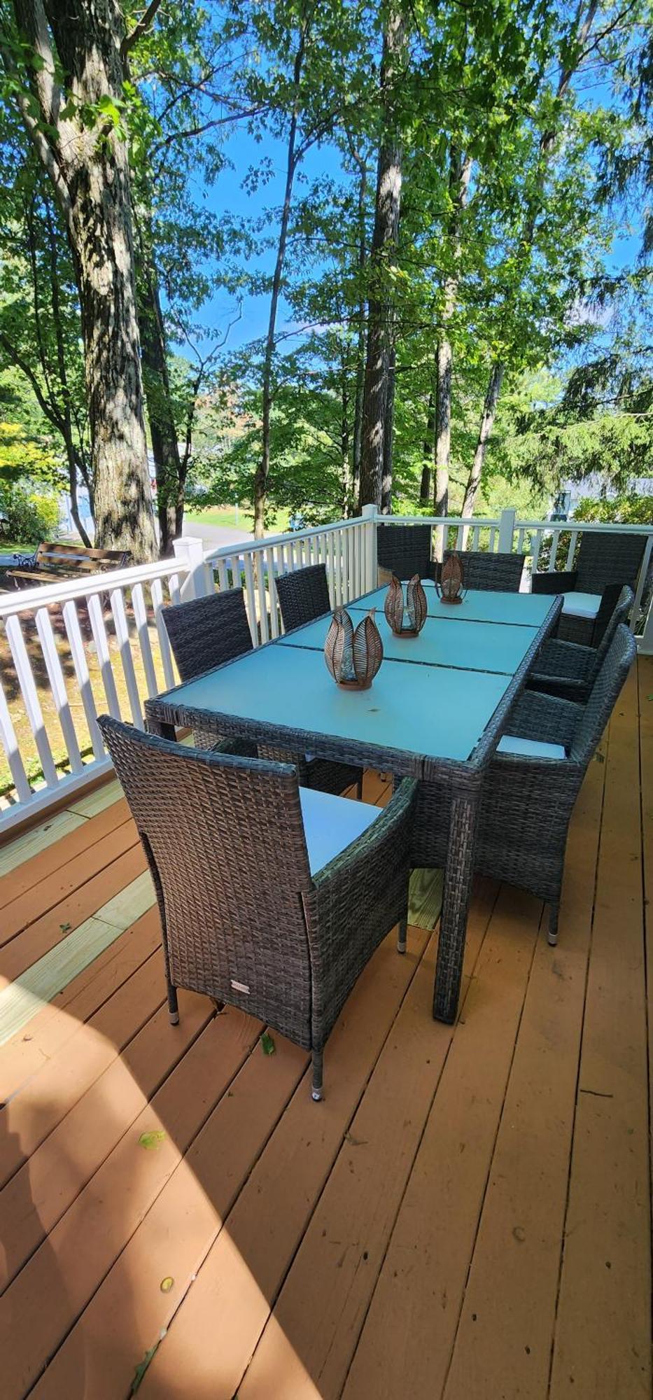 Charming Corner Newly Furnished Townhome Holiday home